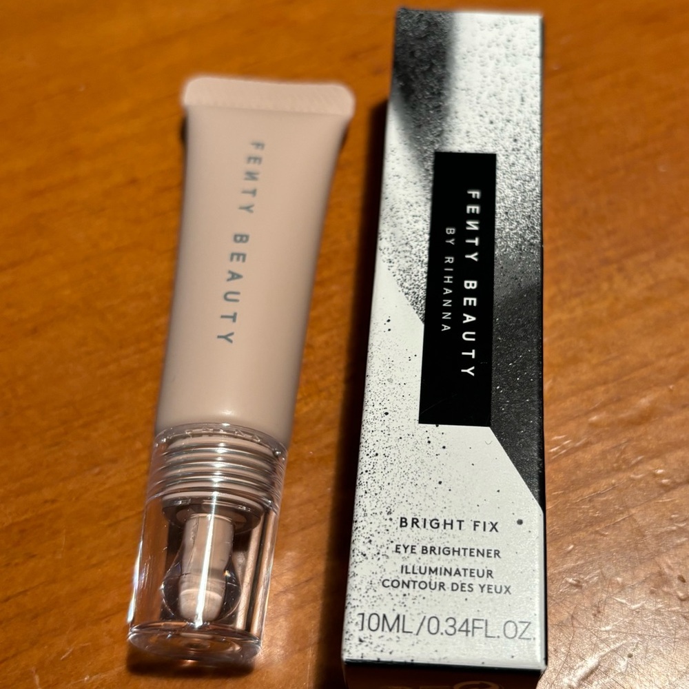Fenty Beauty Bright Fix Eye Brightener Concealer